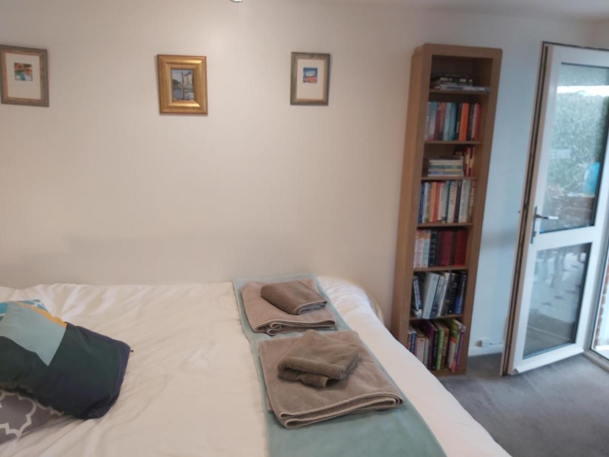Garden Apartment 牛顿阿伯特 外观 照片